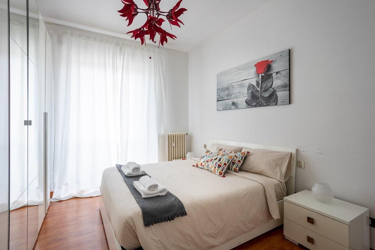 Suite 17 Monza Centro,Milano Centro,Netflix Extérieur photo